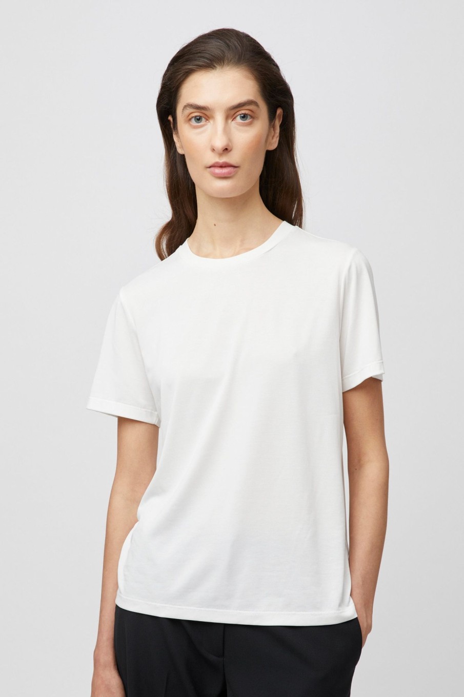 Women Fall Winter Spring Summer Tops | Tina Modal Tee Tan