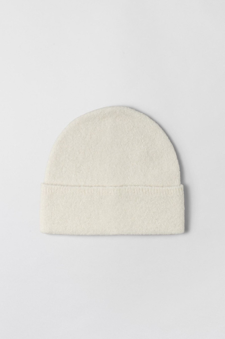 Women Fall Winter Spring Summer Basics | Provence Boucle Beanie Cream