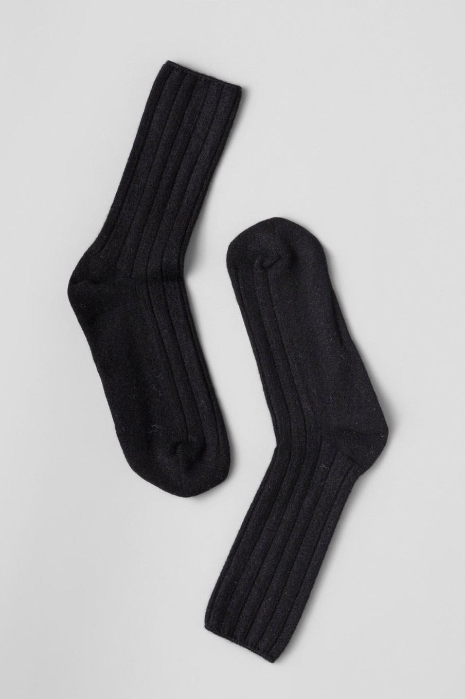 Women Fall Winter Spring Summer Basics | Amazing Cashmere Socks Jet Black